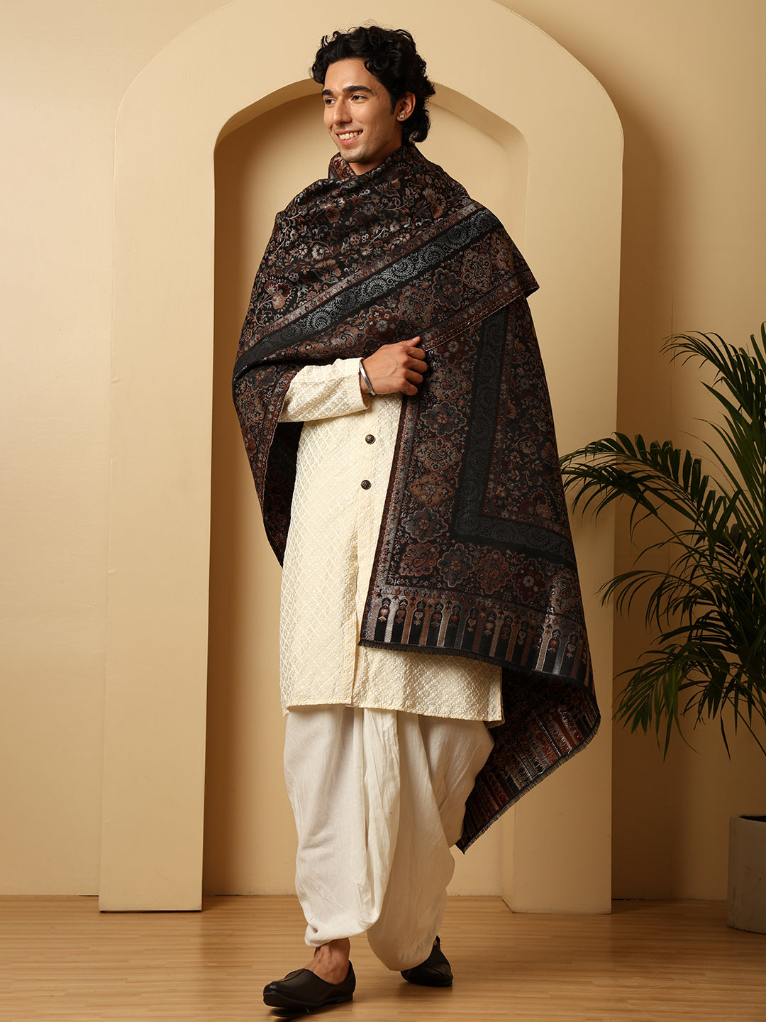 Tweedle Men’s Naira Kani Design and Zari Border - Black, Size - 40 x 80 inches