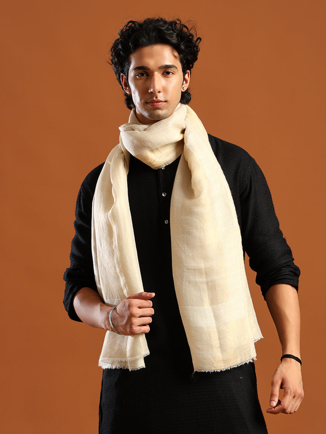Tweedle Men’s Fine Wool Reversible Stole with Zari Border- Off-White