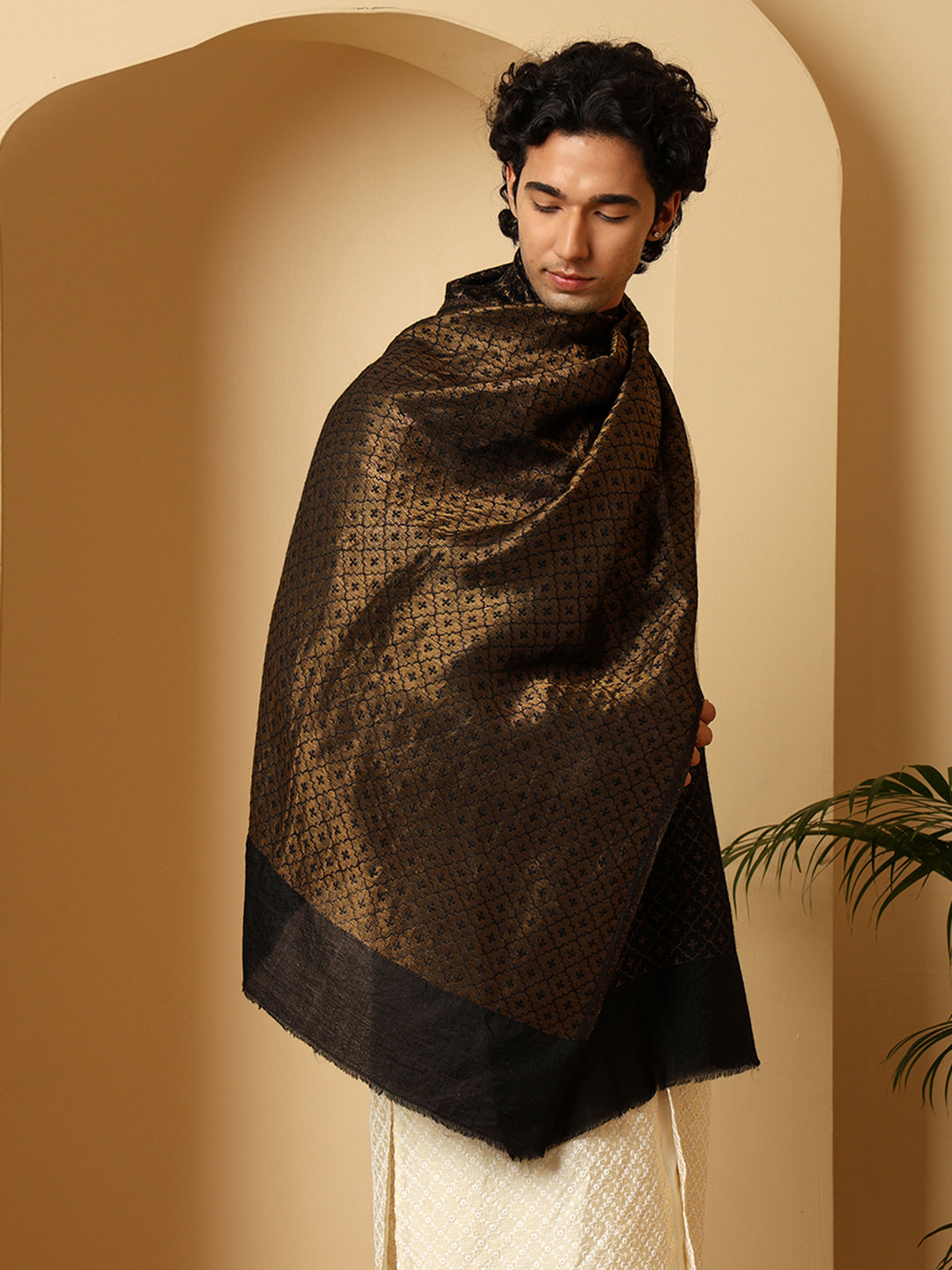 Tweedle Men’s Reversible Pashmina Wool Stole with Floral Zari Weave - Black
