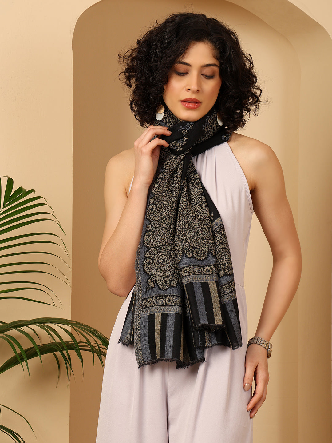 Fine Wool, Cashmere Stole / Scarf for Women - Black