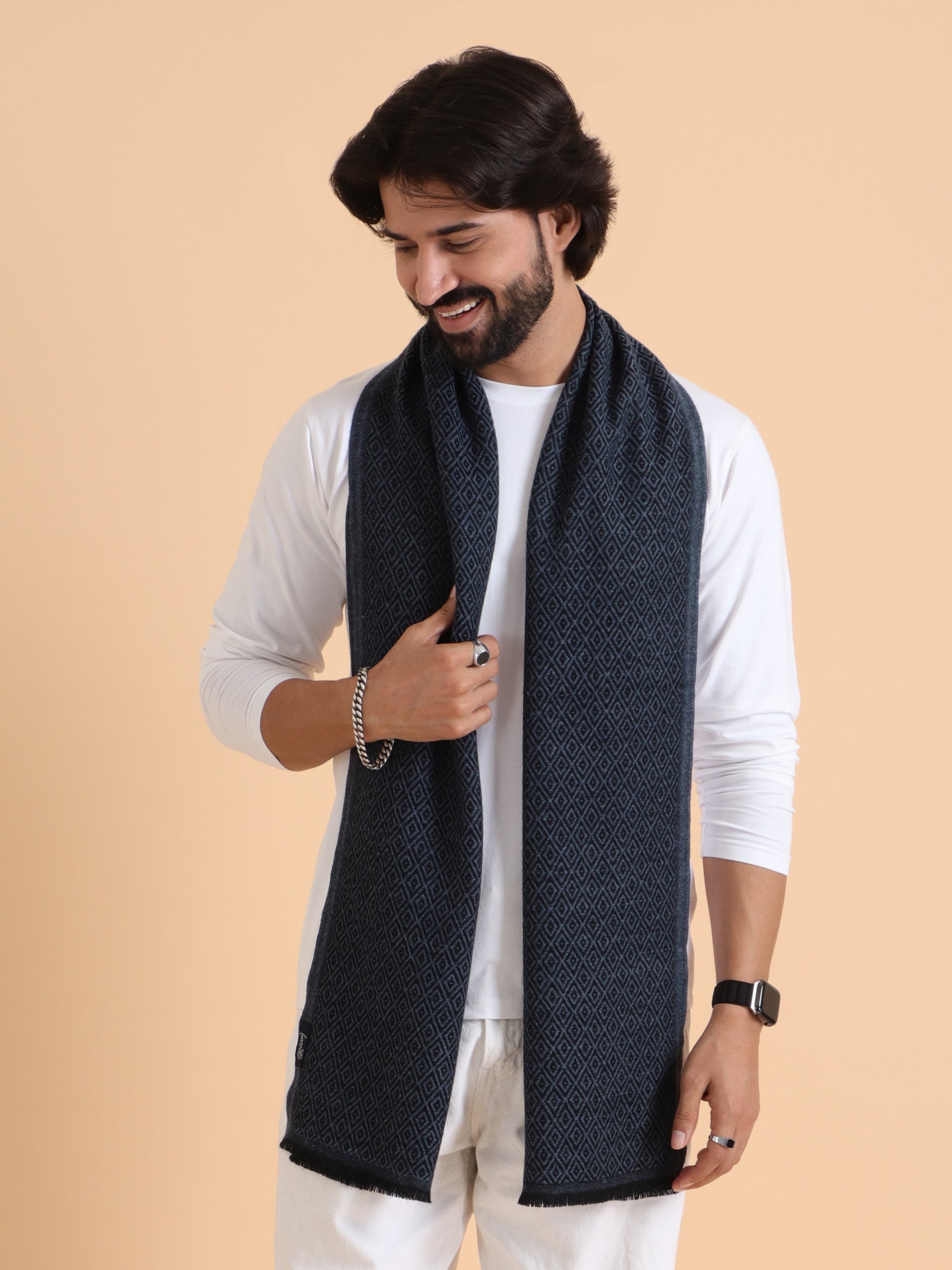 Warm Woolen muffler for men