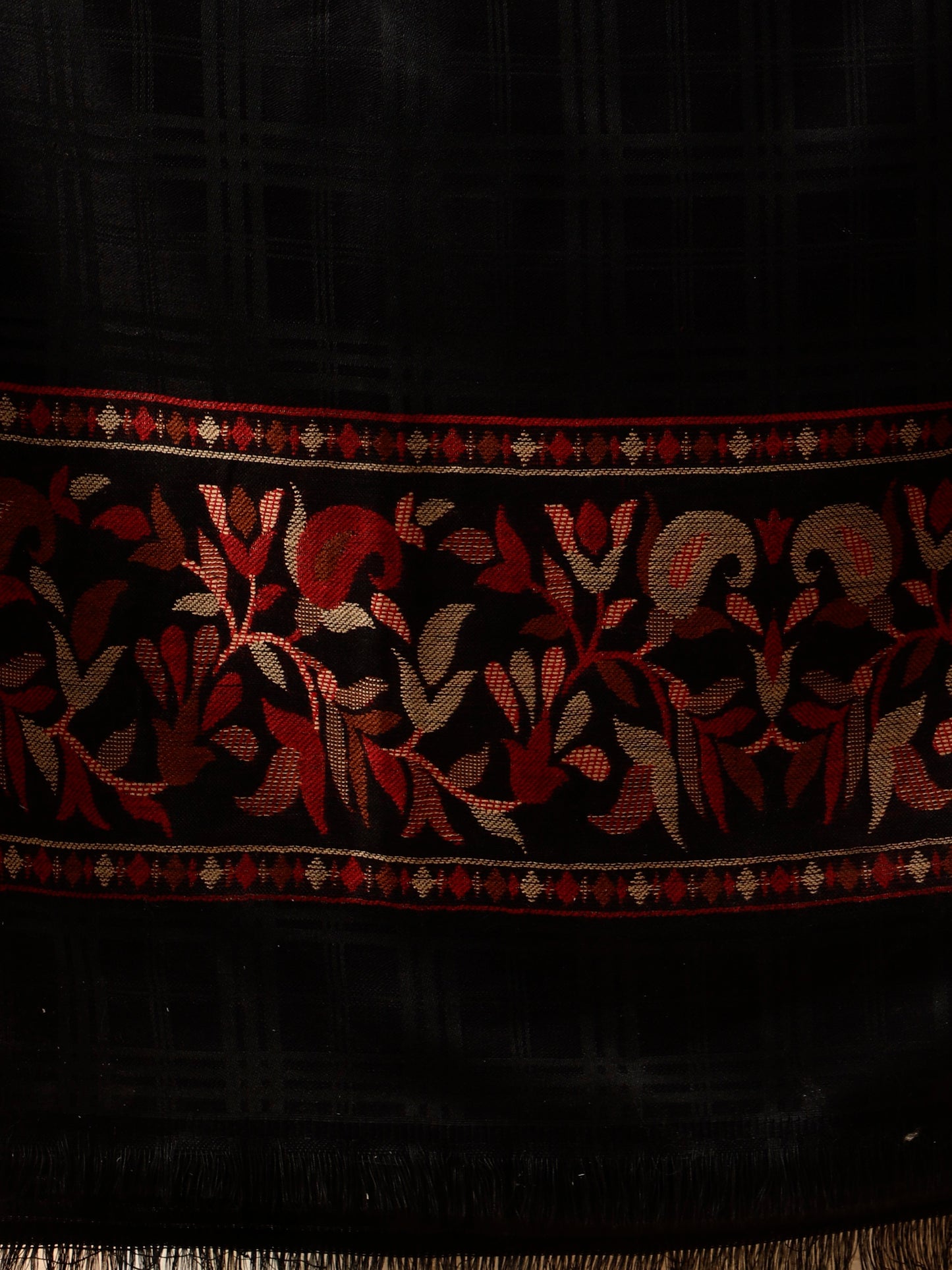 Geometrical Fusion Design Woven Shawl - Black