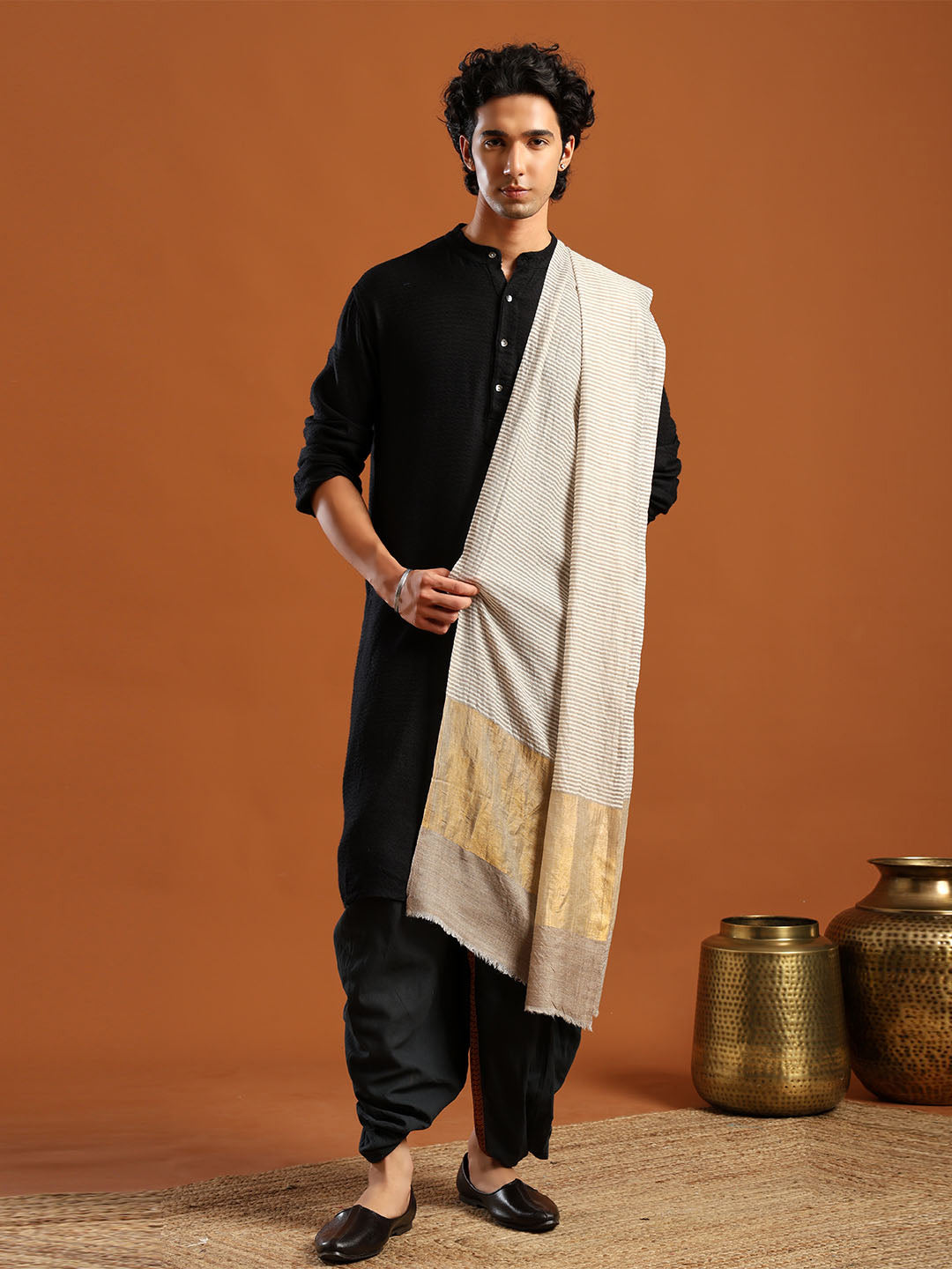 Tweedle Men’s Fine Wool Stole with Striped Zari Palla - Off-White