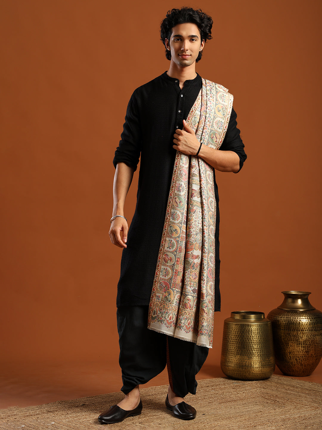 Tweedle Men’s Zari Weave, Darbar Design, Soft Bamboo Stole - White