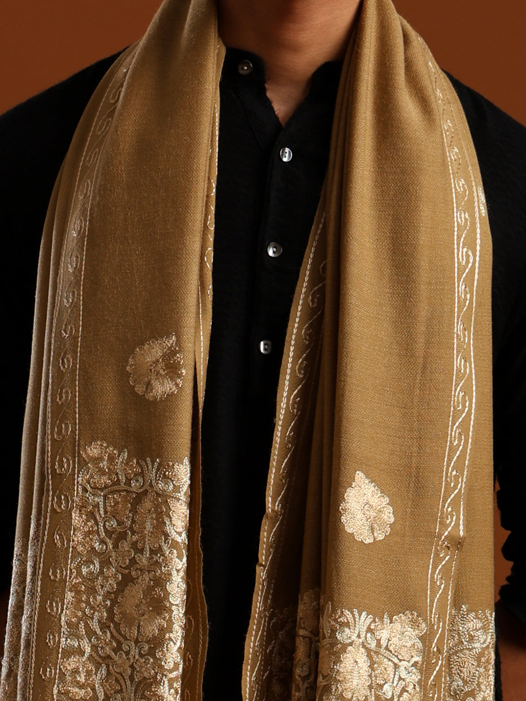 Tweedle Men’s Kashmiri Aari Embroidery Shawl / Stole - Beige, Size - 40 x 80 inches