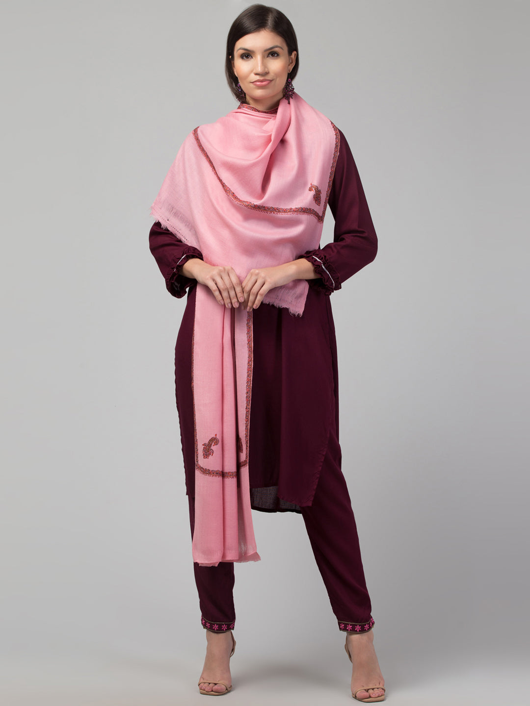 Fine Wool Plain Traditional Kingri Stole with Hand Embroidery Border - Pink