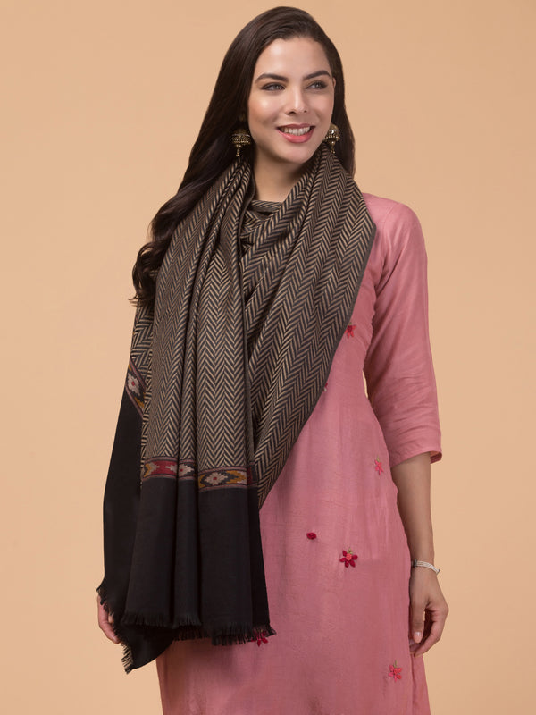 Geometrical Pattern with Plain Palla Shawl for Winters - Black