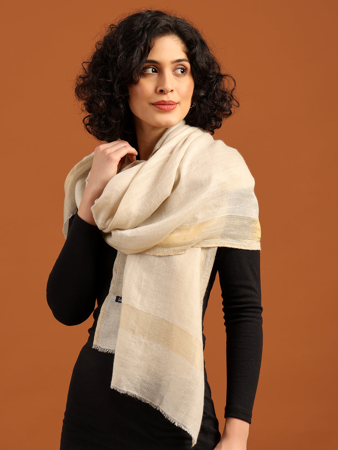 Tweedle Women’s Fine Wool Reversible Stole with Zari Border- Off-White