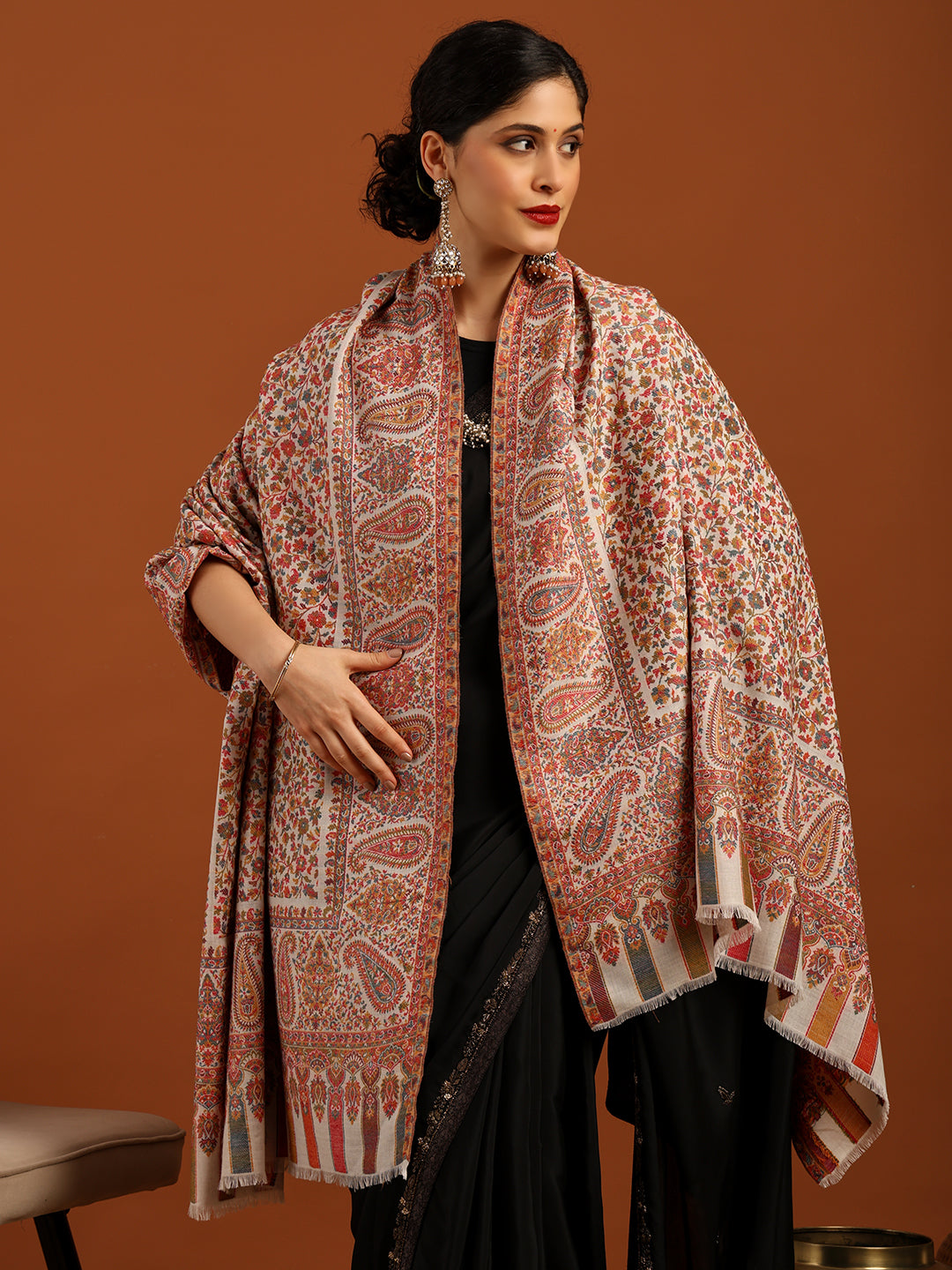 Tweedle Women’s Blended Wool Rajeshwari Kashmiri Kani Shawl - White