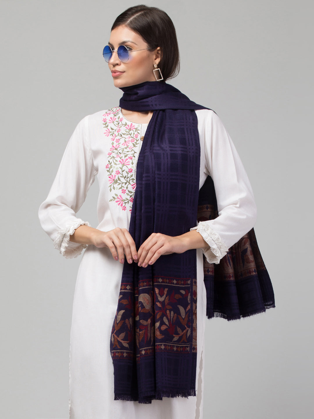 Geometrical Fusion Design Woven Shawl - Navy Blue