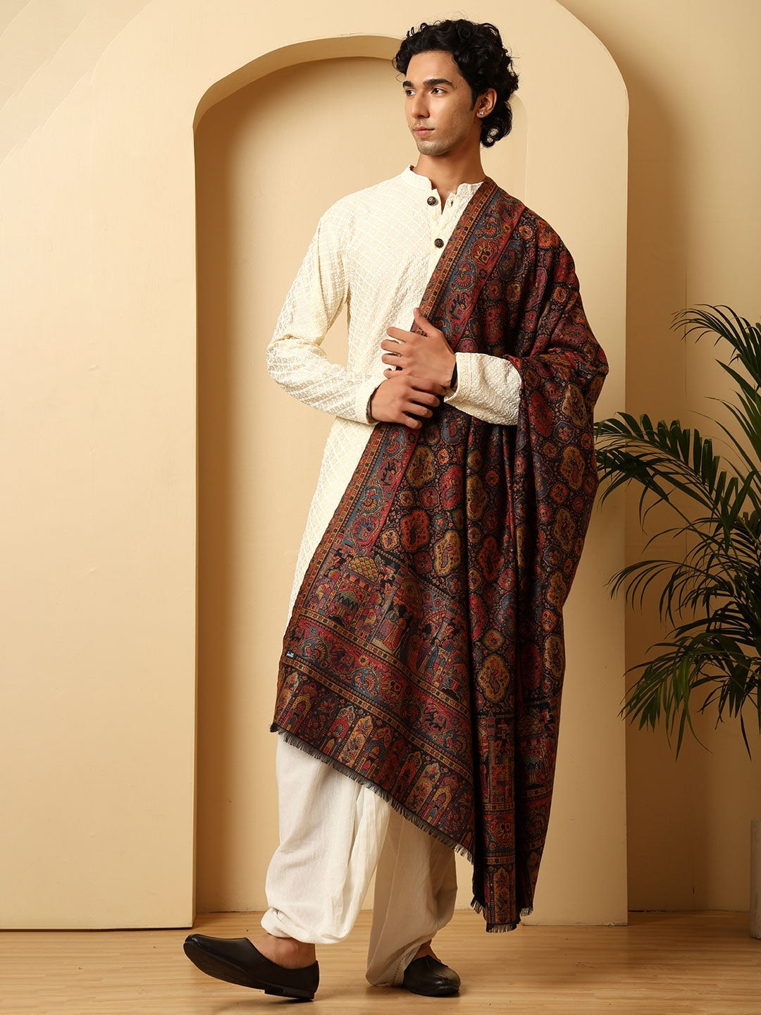 Tweedle Wool Blend Kani Shawl for Men | Maroon