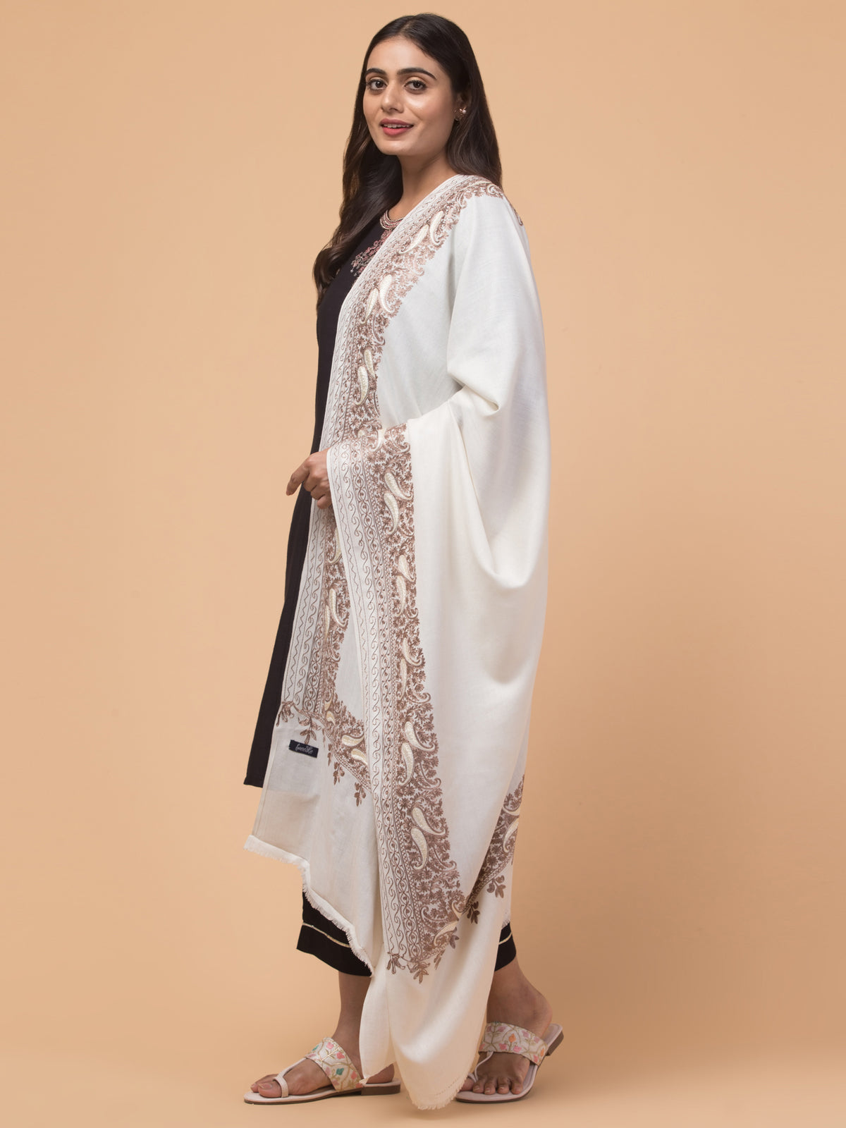 kashmiri aari embroidry shawl for women