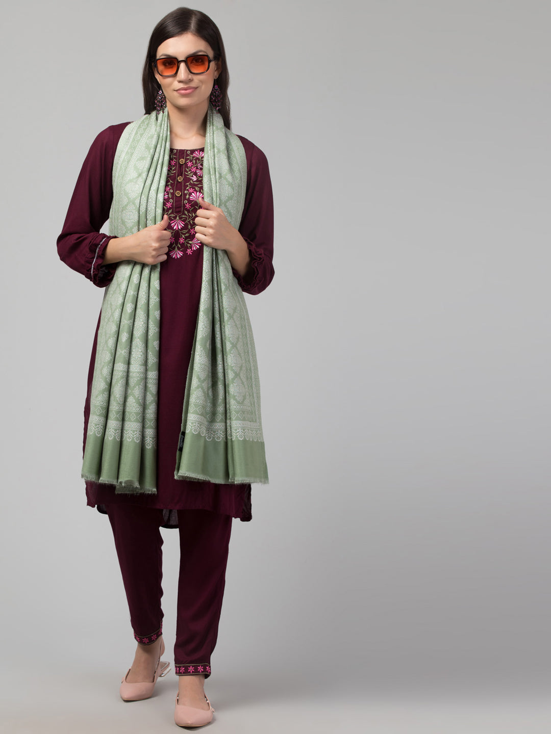 Fusion Design Woven Shawl - Green