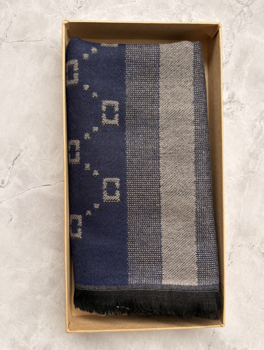 Warm Woolen muffler for men