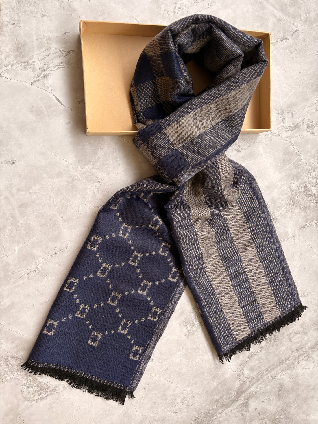 Warm Woolen muffler for men