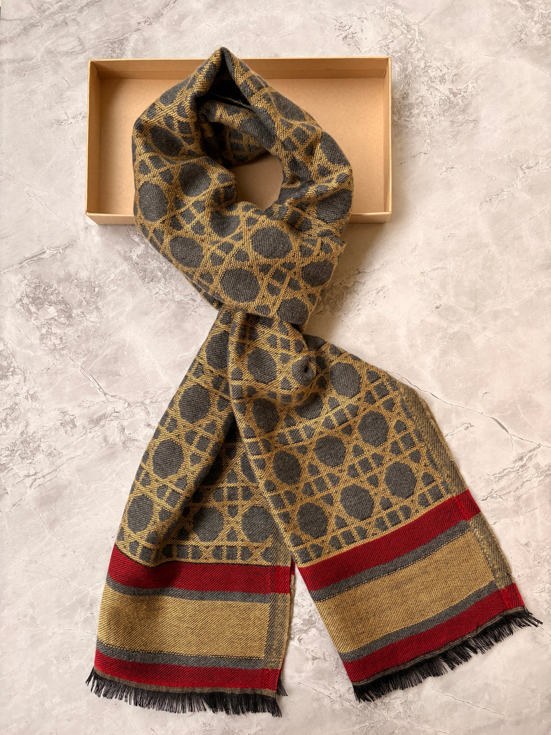 Warm Woolen muffler for men