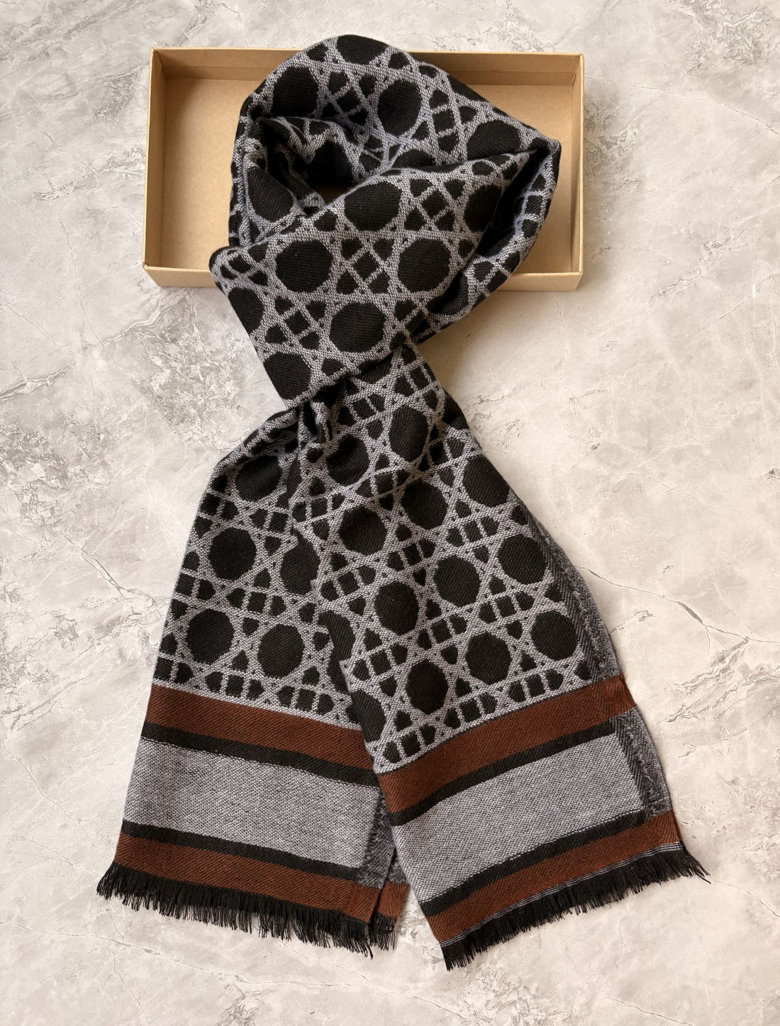 Warm Woolen muffler for men